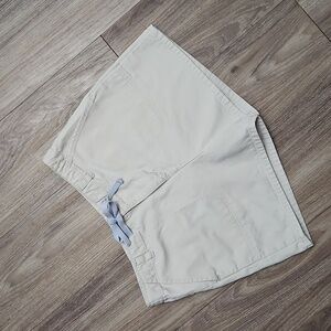 Old Navy 3" Inseam Khakin Shorts Button Zip & Tie Waist Women's 6